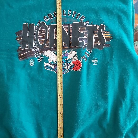 Charlotte Hornets Long-Sleeve Sweater (Vintage) - Picture 3 of 10